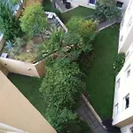 A & H Homes Apartmán